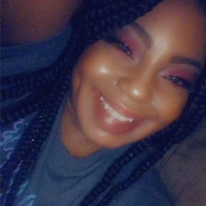 Meet your Posher, Donna